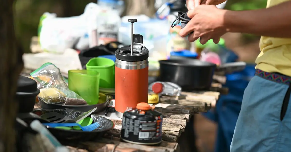 Comparativa de material de camping: esencial para disfrutar