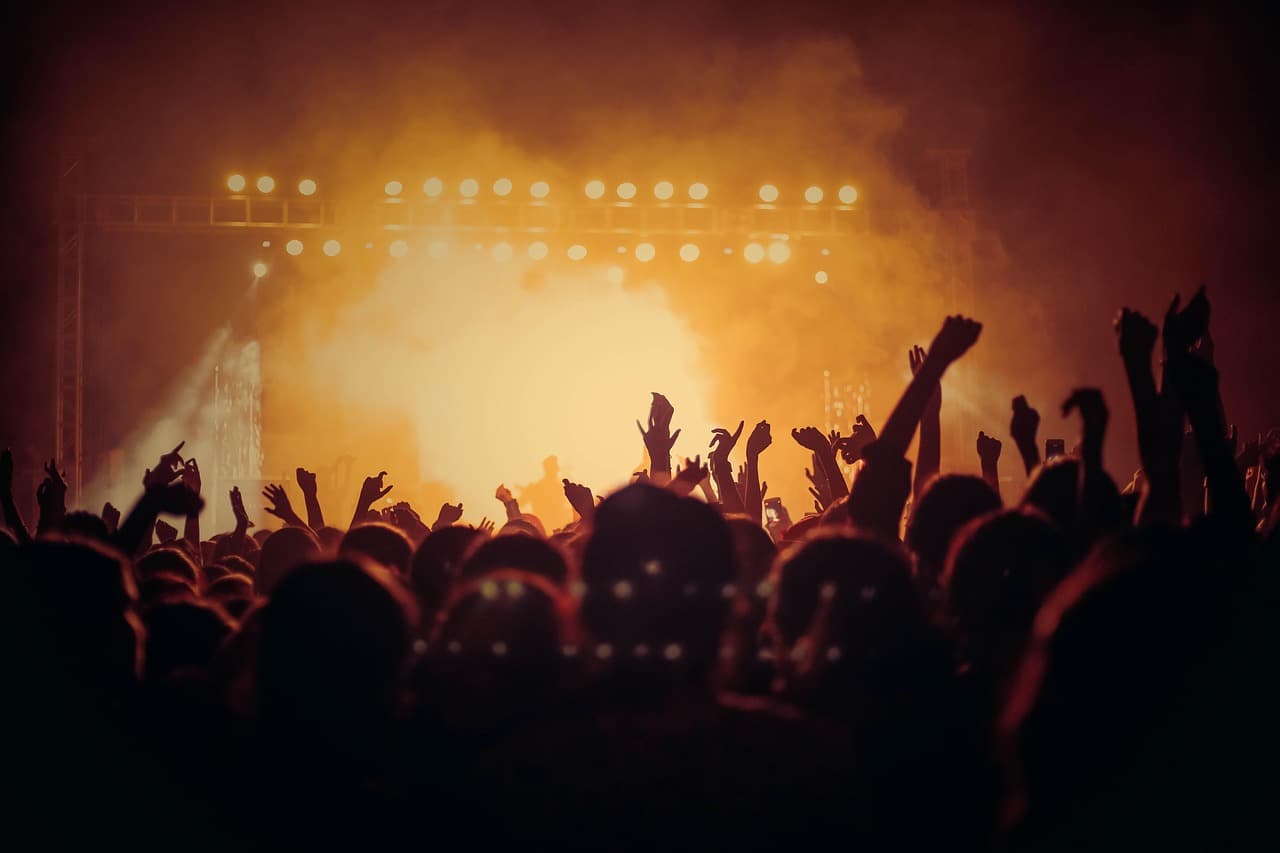 Cómo disfrutar de un festival de música: consejos prácticos