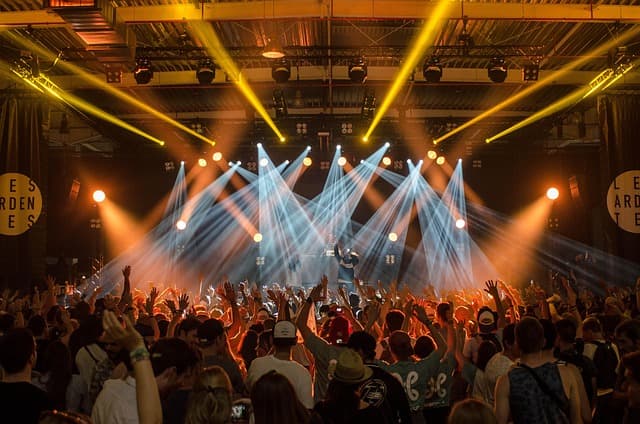 Cómo disfrutar de un festival de música: consejos imprescindibles
